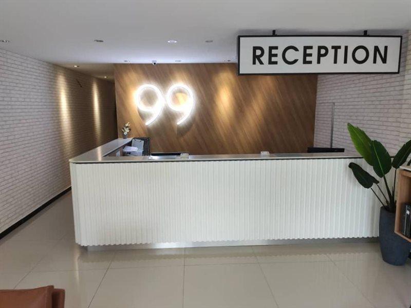 Hotel 99 Seri Kembangan Serdang Exterior photo
