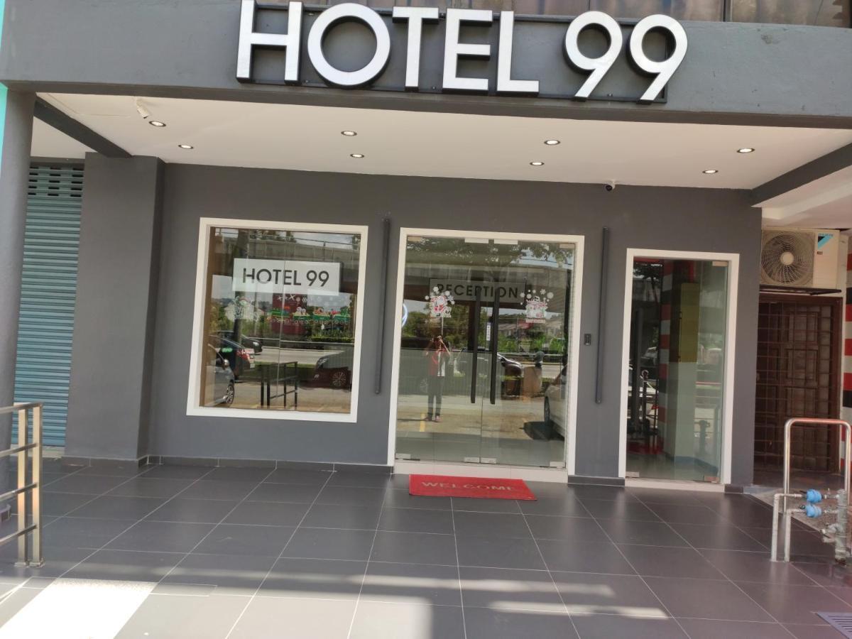 Hotel 99 Seri Kembangan Serdang Exterior photo